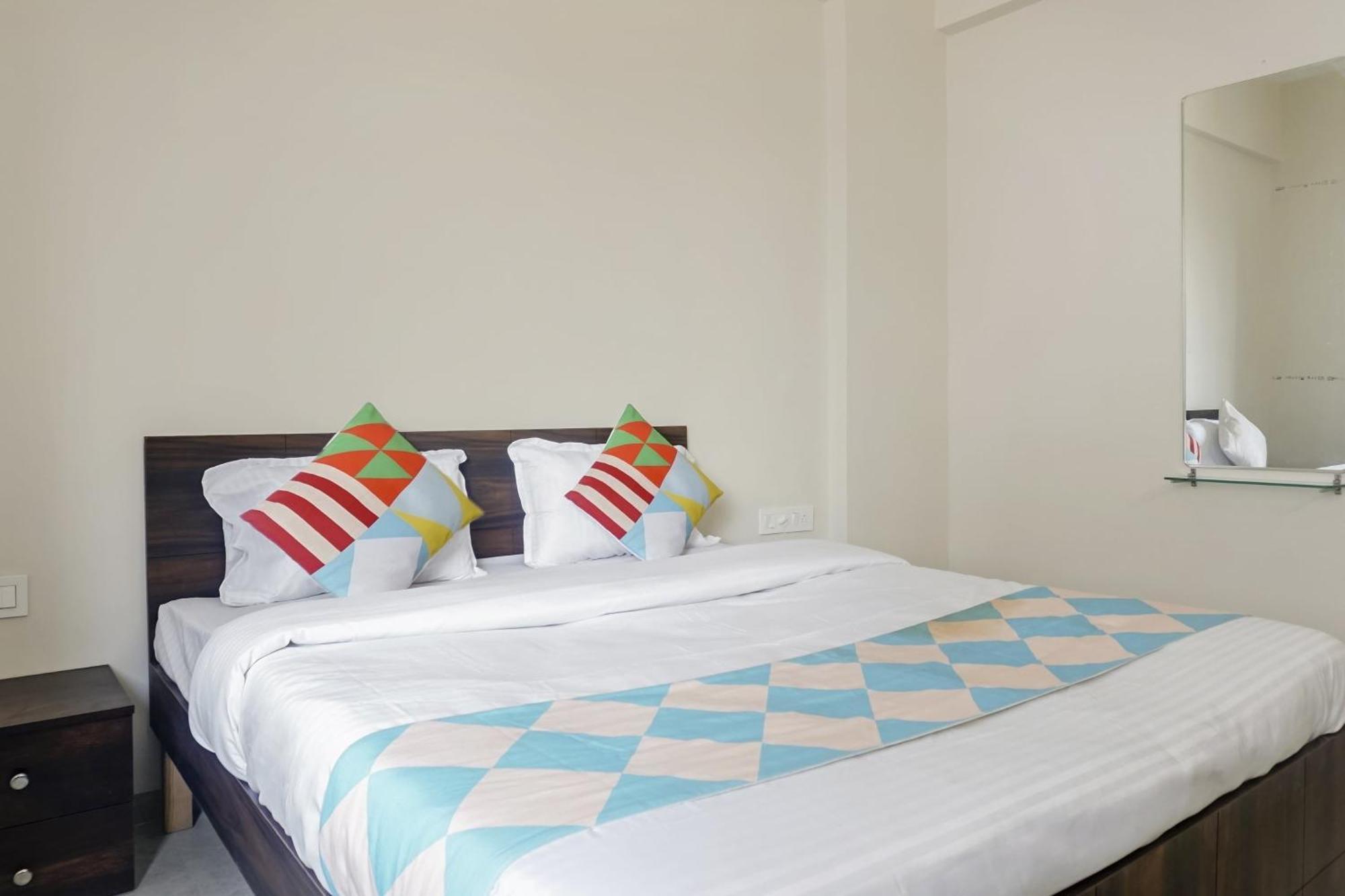 Hotel O Home Elegant Prime Ville Chinchvad Ngoại thất bức ảnh