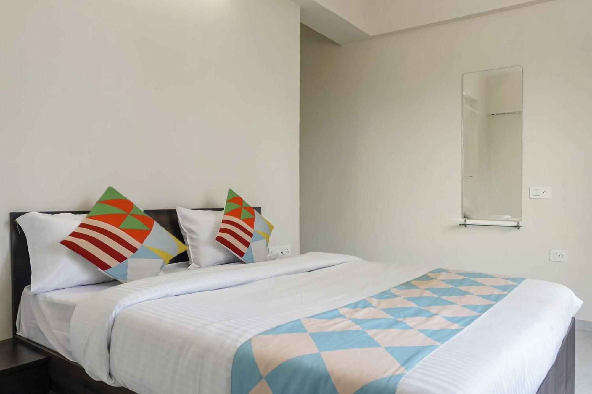 Hotel O Home Elegant Prime Ville Chinchvad Ngoại thất bức ảnh