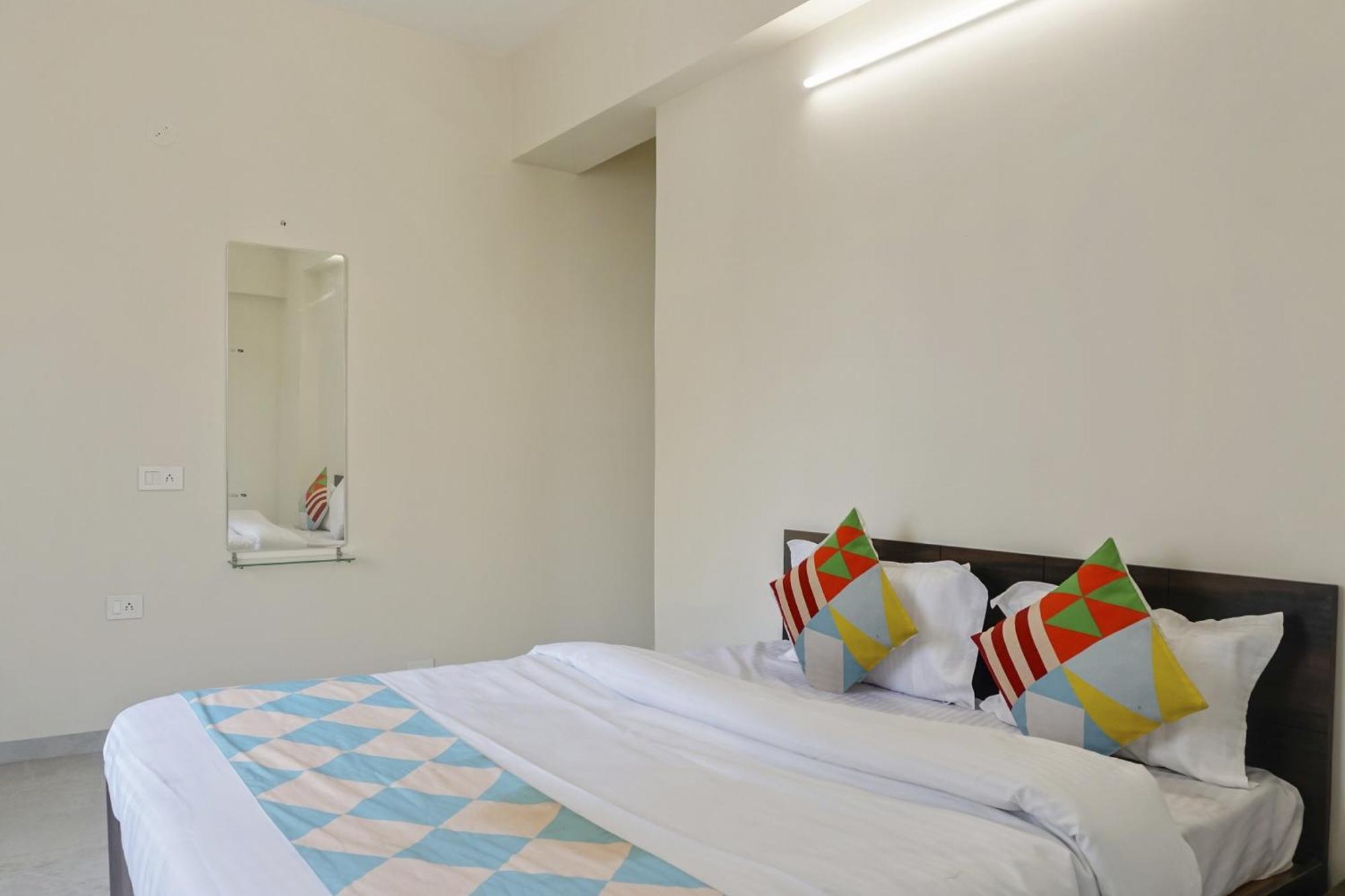 Hotel O Home Elegant Prime Ville Chinchvad Ngoại thất bức ảnh